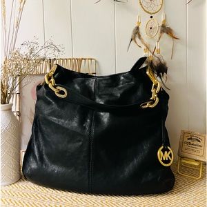 Preloved Michael Kors leather shoulder bag